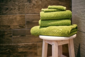 Πετσέτες: Κάθε πότε πρέπει να τις πλένουμε και πώς