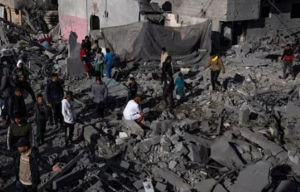 Προ των πυλών η επίθεση στη Ράφα: Ξεκίνησε η επιχείρηση απομάκρυνσης αμάχων - «Αναγκαίο το χτύπημα» λέει το Ισραήλ