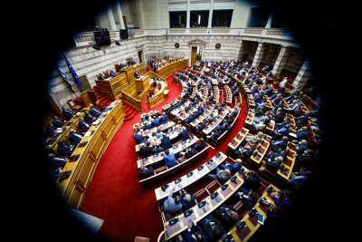 Με την άδεια του Προέδρου της Βουλής οι παρακολουθήσεις πολιτικών προσώπων: Tι αλλαγές φέρνει στην ΕΥΠ το νέο νομοσχέδιο