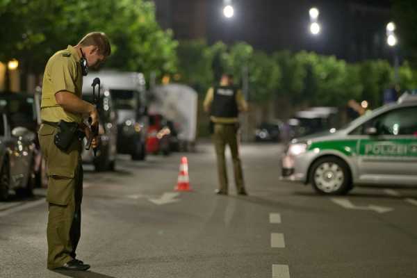 Συναγερμός στη Γερμανία από επίθεση με αυτοκίνητο εναντίον πεζών