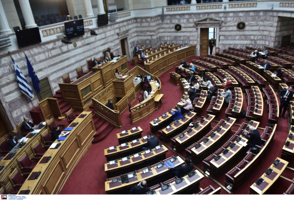 Βουλή: Προ ημερησίας για την ακρίβεια ζητά ο ΣΥΡΙΖΑ