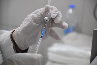 Ελλάδα: Το εξαιρετικά χαμηλό ποσοστό των ακυρωμένων ραντεβού ανά εμβόλιο