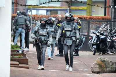 Ολλανδία: Ομηρία σε μπαρ, ο δράστης έχει «όπλα και εκρηκτικά»