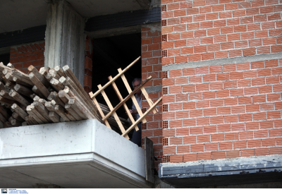 Τρίκαλα: Εργατικό δυστύχημα σε οικοδομή - Κλήθηκε η Επιθεώρηση Εργασίας