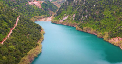 Όταν μία κατολίσθηση δημιούργησε την νεότερη φυσική λίμνη της Ελλάδας (Βίντεο)