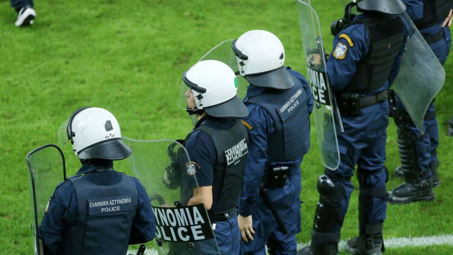 Ειδική αποζημίωση στους αστυνομικούς που απασχολούνται σε μέτρα τάξης στους αγώνες ποδοσφαίρου