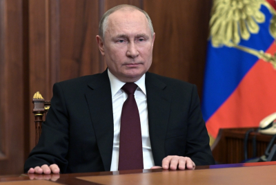 Ο Πούτιν μελετά σύνδεση του ρουβλίου με τον χρυσό, για πρώτη φορά μετά από έναν αιώνα