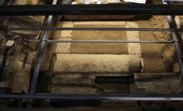Τάφος και σκελετός βρέθηκαν στον τύμβο Καστά στην Αμφίπολη