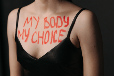 Δανία: Δικαίωμα στην άμβλωση από τα 15 χωρίς τη συγκατάθεση γονέα