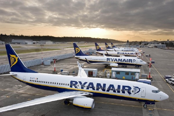 Ανήσυχοι οι ξενοδόχοι για την μείωση των πτήσεων της Ryanair - «Να βρεθεί λύση»
