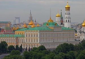 Η Ρωσία μείωσε τους δημοσίους υπαλλήλους της κατά 10% το 2016