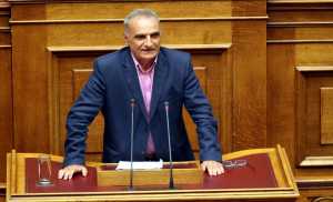 Πιέσεις σε ΕΠΟΠ και «προειδοποιήσεις» ότι θα απολυθούν αν βγει ο ΣΥΡΙΖΑ, καταγγέλλει ο Γ. Βαρεμένος 