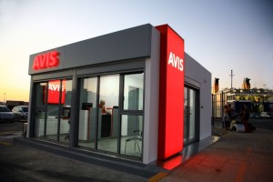 Τράπεζα Πειραιώς: Πέφτουν οι υπογραφές για την AVIS Hellas