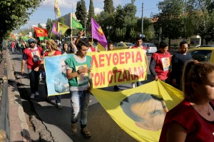 Πορεία Κούρδων στο κέντρο της Αθήνας για τουρκική εισβολή στο Αφρίν