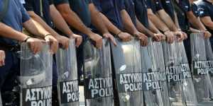 Απαγορεύονται αύριο οι πορείες στο κέντρο της Αθήνας
