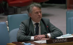 «Μαλλιά κουβάρια» οι εκπρόσωποι Ουκρανίας και Ρωσίας στον ΟΗΕ, «οι εγκληματίες πολέμου πάνε στην κόλαση» (βίντεο)