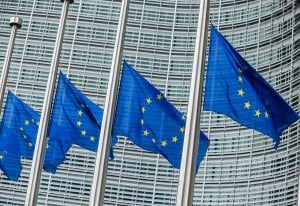 Οι Ευρωπαίοι θα κάνουν κίνηση προς την Μέι για πρόοδο των διαπραγματεύσεων