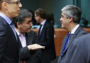 Ο ευρωπαϊκός Τύπος έχει «στραμμένο το βλέμμα» στις διαπραγματεύσεις για την Ελλάδα