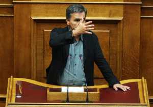 ΥΠΟΙΚ: Ο Τσακαλώτος δεν έθεσε θέμα παραμονής της Ελλάδας στην Ευρωζώνη