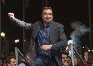 Ζάεφ: Η λύση να διαφυλάττει την αξιοπρέπεια των «Μακεδόνων» και Ελλήνων