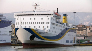 Το πλοίο «Πρέβελης» προσέκρουσε στο λιμάνι της Καρπάθου