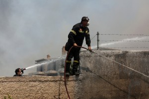 Μονιμοποιούνται 2.186 πυροσβέστες 5ετούς υποχρέωσης