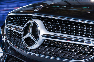 Ανακαλούνται αυτοκίνητα Mercedes-Benz