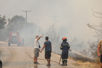 Φωτιά στον Έβρο: Μήνυμα του 112 στους κατοίκους σε Δαδιά και Σουφλί