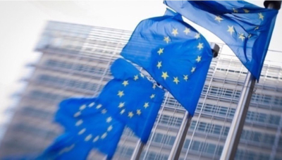 Politico: Κινδυνεύουν να χαθούν 500 δισ. από ευρωπαϊκά κονδύλια, πιέζουν οι κυβερνήσεις