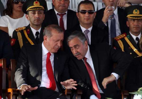 Κυπριακό: Επιμένουν στις εγγυήσεις της Τουρκίας Ακιντζί - Ερντογάν