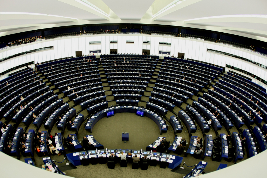 Το Ευρωκοινοβούλιο ψηφίζει για το κράτος δικαίου στην Ελλάδα: «Συστημικές απειλές» οι υποκλοπές και η ατιμωρησία