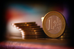Μέχρι πότε οι ανέπαφες συναλλαγές χωρίς PIN έως 50 ευρώ
