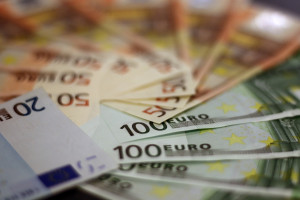 Επίδομα 534 ευρώ: Ποιοι εργαζόμενοι πληρώνονται αύριο
