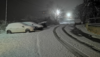 Χιόνισε στα ορεινά της Θεσσαλονίκης, προβλήματα στο οδικό δικτύο (εικόνες)