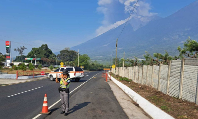 Γουατεμάλα: «Ξύπνησε» το ηφαίστειο Φουέγο, εκατοντάδες κάτοικοι απομακρύνονται εσπευσμένα μετά την έκρηξη