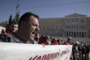 «Μαζική απεργία κατά της λιτότητας του Τσίπρα»