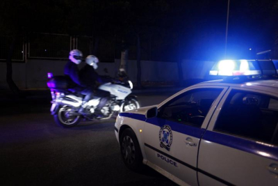 Συλλήψεις μετά από έφοδο της αστυνομίας σε οίκους ανοχής στην Αθήνα