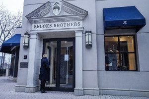 Κήρυξε πτώχευση η Brooks Brothers