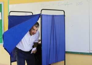 Επίθεση Θεοδωράκη σε ΝΔ για παραβίαση της εκλογικής νομοθεσίας