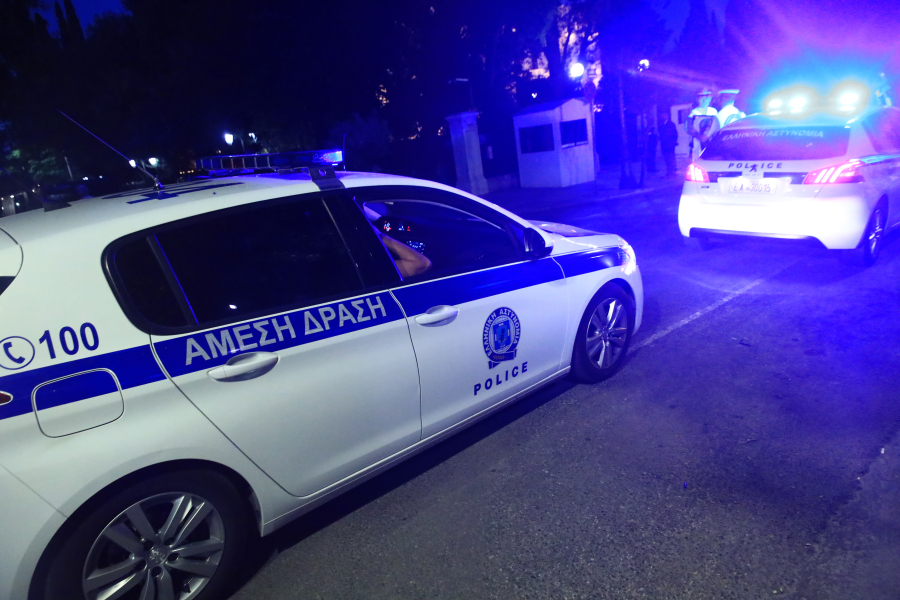 Σύλληψη για ναρκωτικά και όπλα στην Αθήνα - Κατασχέθηκαν 46 κιλά κάνναβης
