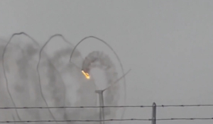 Τέξας: Βίντεο με τη στιγμή που κεραυνός χτυπάει ανεμογεννήτρια, «ασυνήθιστες εικόνες»