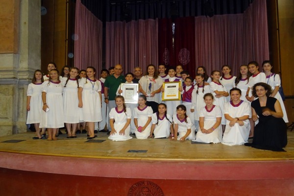 INTERAMERICAN: Στήριξη της παιδικής χορωδίας Κέρκυρας