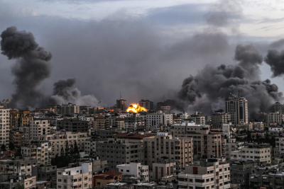 Καζάνι που βράζει η Λωρίδα της Γάζας: Η Χαμάς απειλεί ότι θα σκοτώσει ομήρους, το Ισραήλ κάνει λόγο για 1500 νεκρούς μαχητές