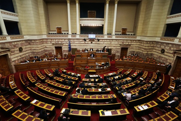 Νέο νομοσχέδιο στην Βουλή για τα VLTs του ΟΠΑΠ