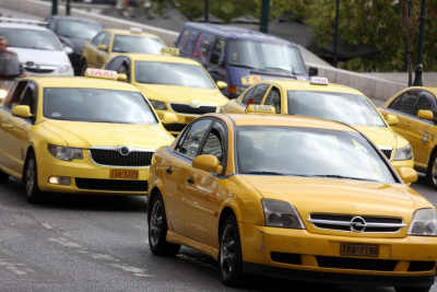 Παράταση ισχύος ειδικών αδειών οδήγησης ταξί και βαν