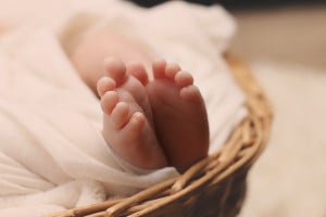 Σοκ στην Πορτογαλία: Μωρό γεννήθηκε χωρίς πρόσωπο - Σε διαθεσιμότητα ο μαιευτήρας