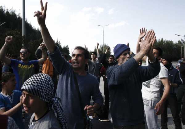 Διαμαρτυρία προσφύγων από το κέντρο φιλοξενίας Καβαλαρίου