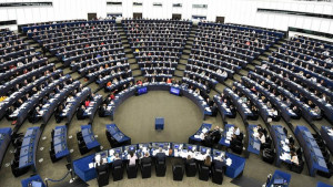 Φρένο της ΕΕ στη δωρεάν εκμετάλλευση δημιουργών και δημοσιογράφων
