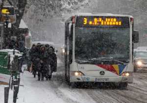 ΟΑΣΘ: Περίπου 60 λεωφορεία στα «πιτς» λόγω χαμηλών θερμοκρασιών