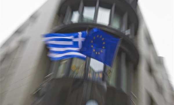 Το EuroWorking Group αποφασίζει για τη δόση των 10+2 δισ. ευρώ 